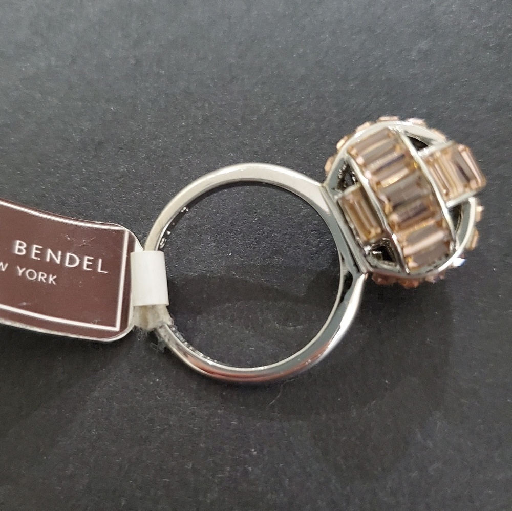 Henri Bendel ring